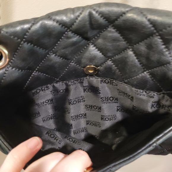 💚CLEARANCE💚 Michael Kors quilted leather shoulder bag - Picture 6 of 9